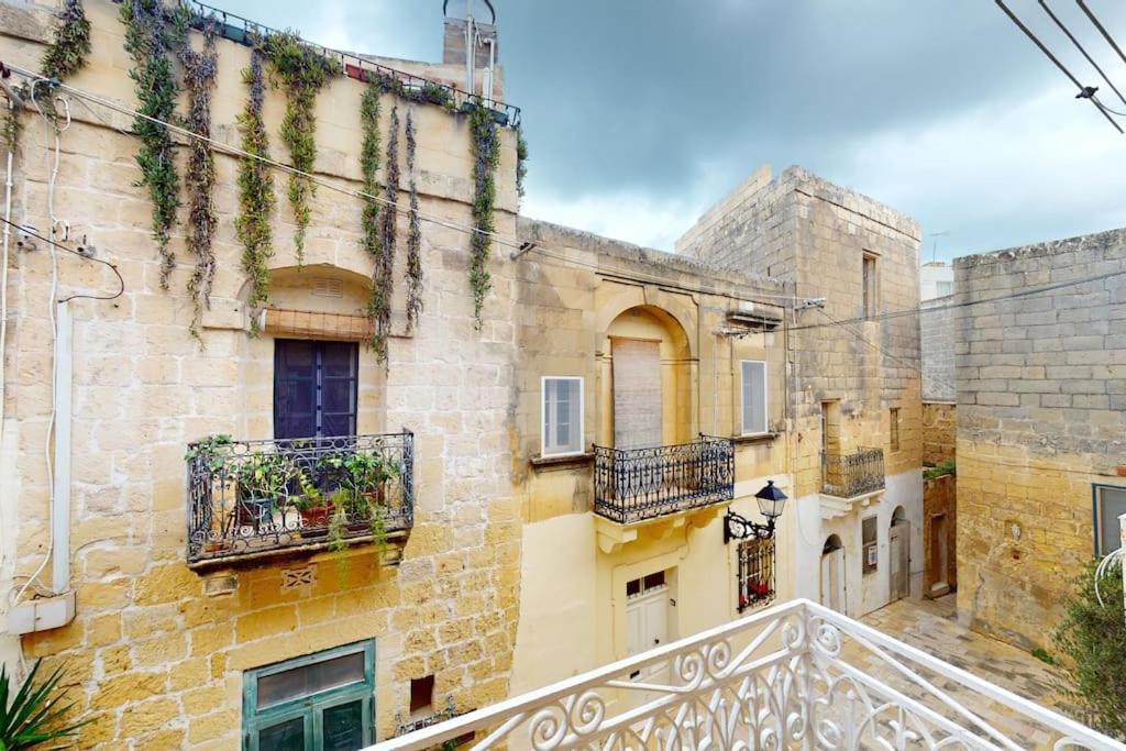 Narrow Street Suite Victoria Εξωτερικό φωτογραφία
